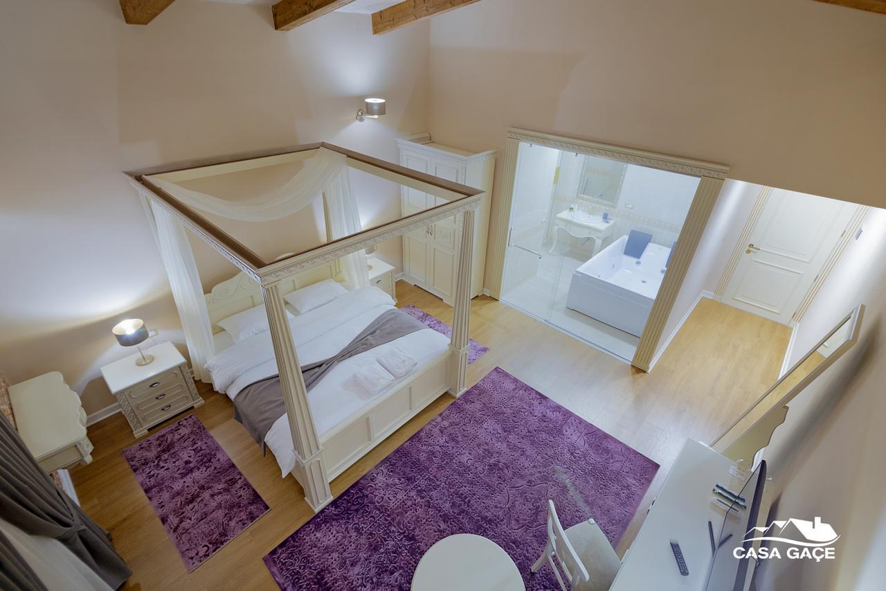 Casa Gace Hotel Корча Екстер'єр фото