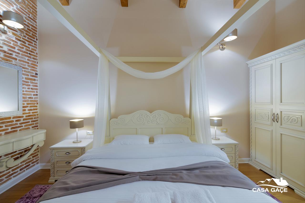 Casa Gace Hotel Корча Екстер'єр фото